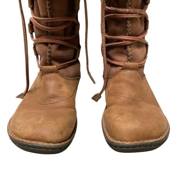 UGG Australia tan leather lace up Tall Torrey women’s 9 Sherling cuff/ lined - Picture 3 of 15